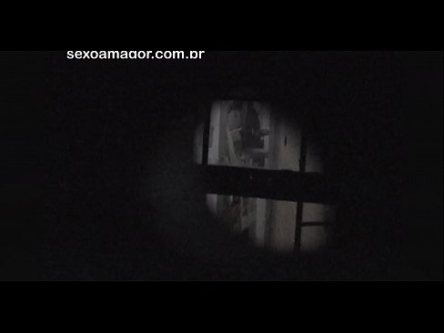 ❤️ 金发女郎被隐藏在空心砖后面的邻居偷窥者偷偷录影 at porn zh-cn.ixiporn.ru